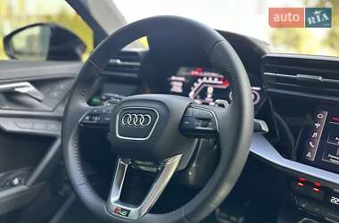 Седан Audi RS3 2022 в 