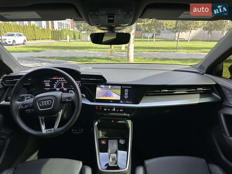 Седан Audi RS3 2022 в Днепре
