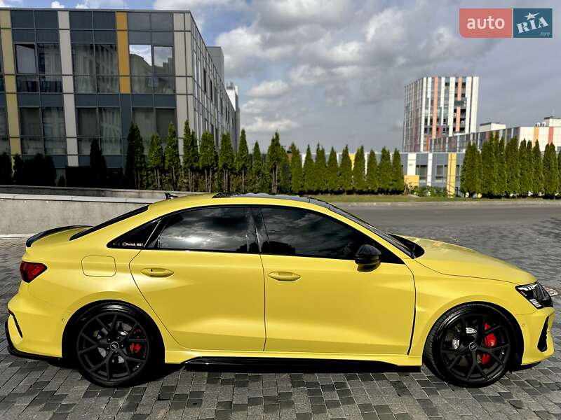 Седан Audi RS3 2022 в Днепре