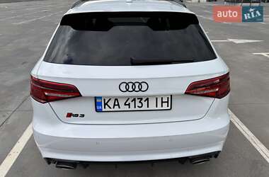 Хэтчбек Audi RS3 2016 в Киеве