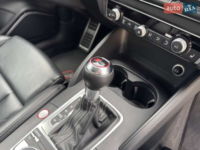 Хетчбек Audi RS3 2016 в Києві