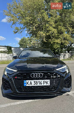 Седан Audi RS3 2024 в Киеве