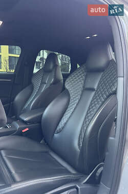 Седан Audi RS3 2018 в 