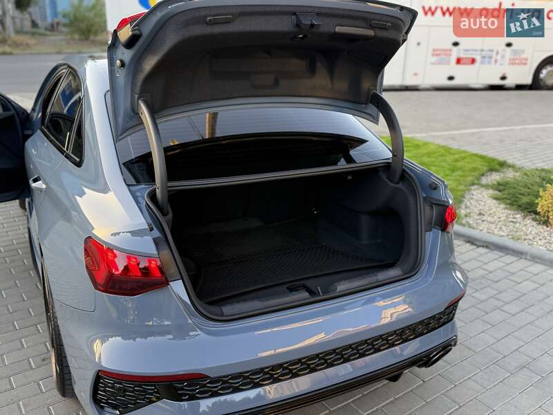 Седан Audi RS3 2024 в Днепре фото 31 Седан Audi RS3 2024 в Днепре