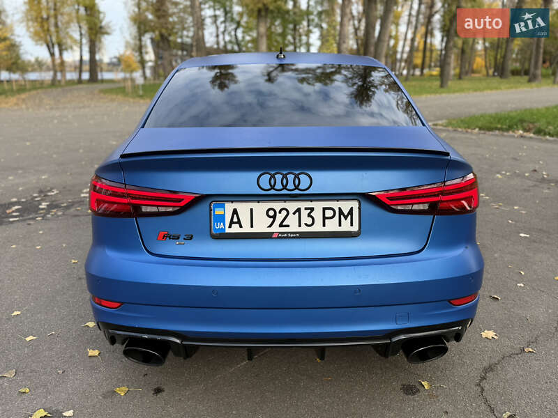 Седан Audi RS3 2017 в Києві фото 11 Седан Audi RS3 2017 в Києві
