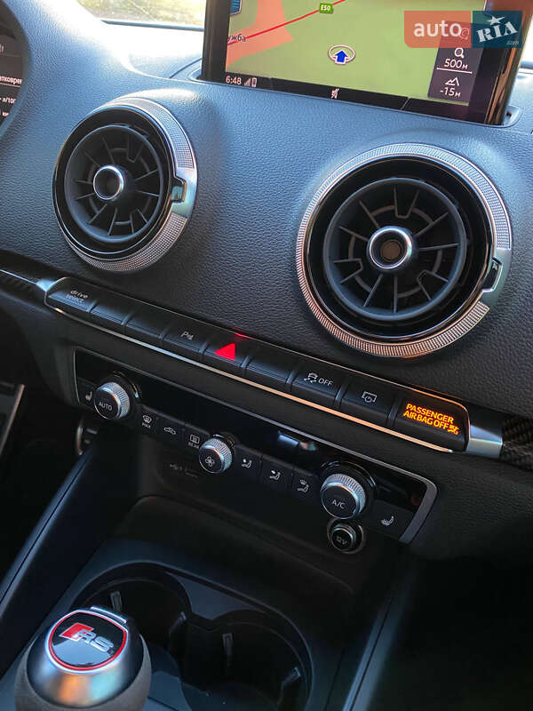 Седан Audi RS3 2017 в Запоріжжі