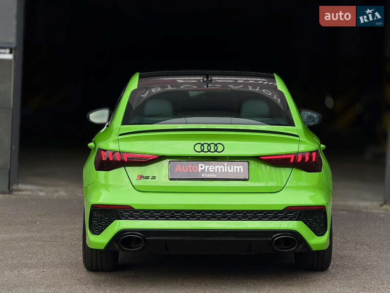 Седан Audi RS3 2024 в Харькове