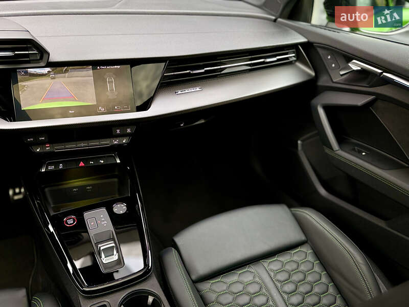 Седан Audi RS3 2024 в Харькове