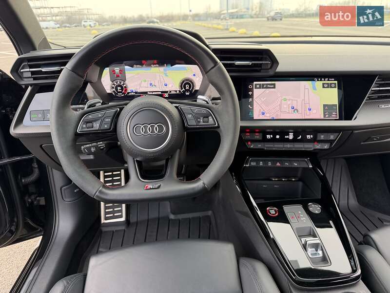 Седан Audi RS3 2021 в Киеве фото 23 Седан Audi RS3 2021 в Киеве