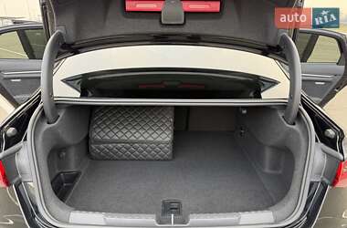 Седан Audi RS3 2021 в Киеве