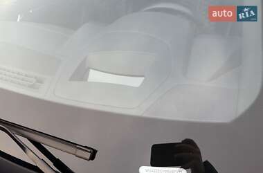 Седан Audi RS3 2021 в Киеве
