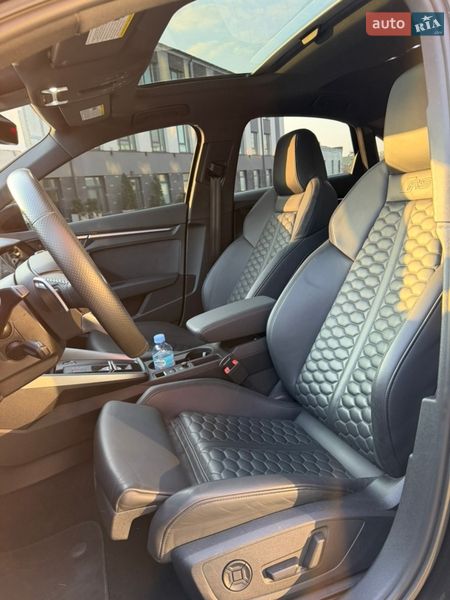 Седан Audi RS3 2022 в Львове