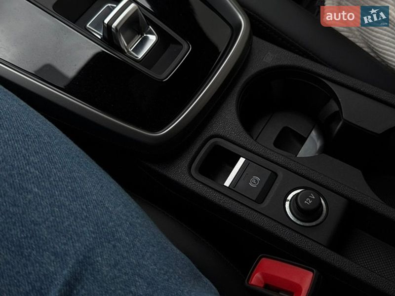 Седан Audi RS3 2022 в Умані