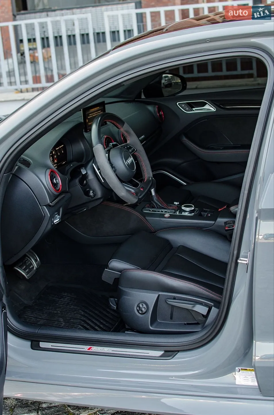 2020 Audi RS3 - мініатюра 9