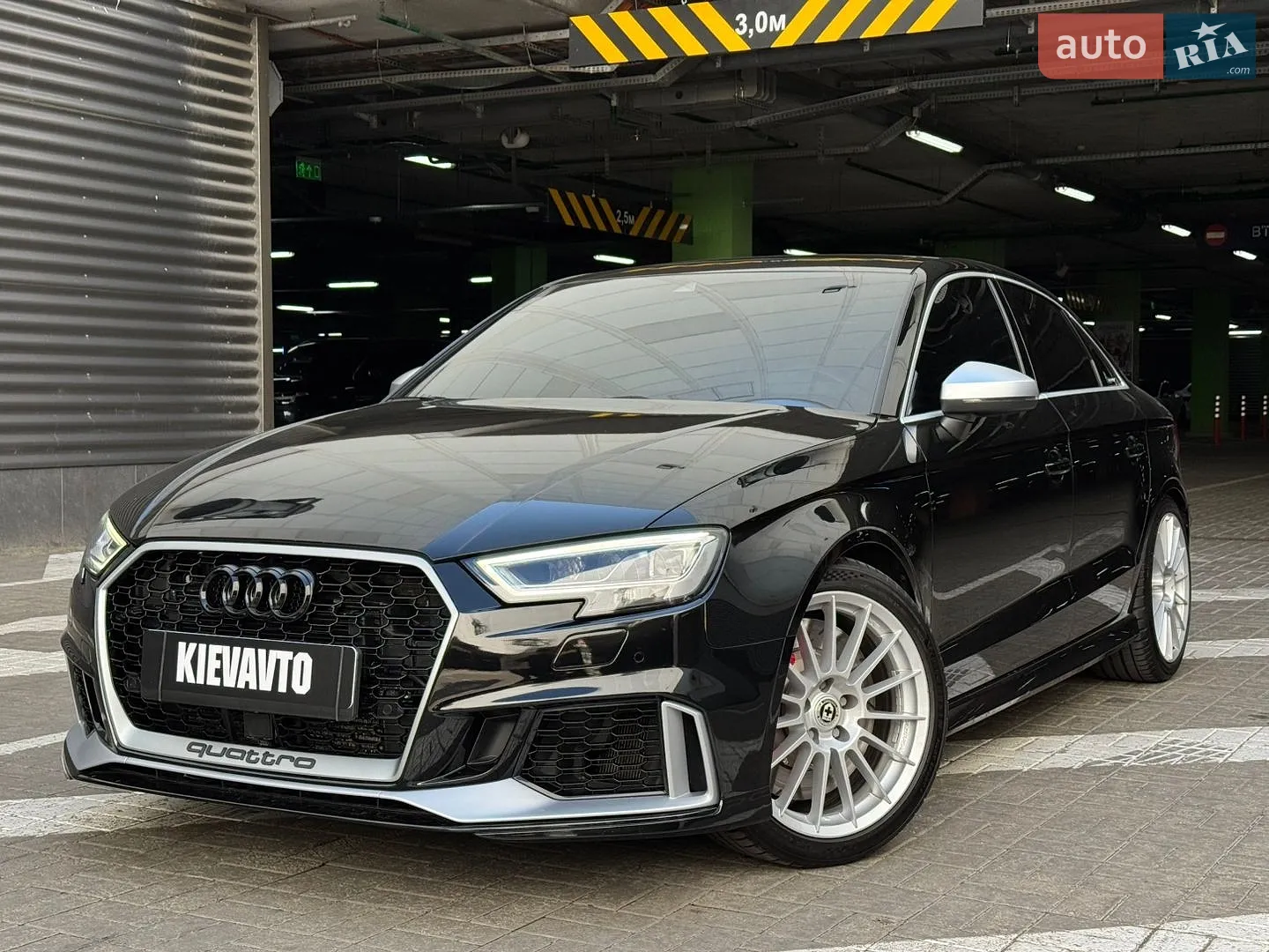 2017 Audi RS3 - фото 1