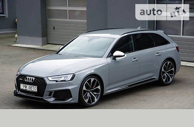 Универсал Audi RS4 2019 в Киеве