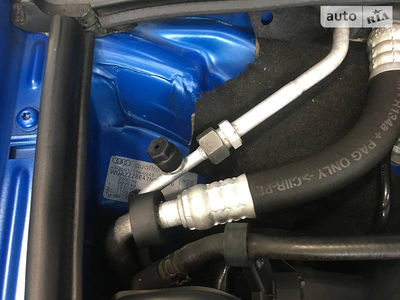 Седан Audi RS4 2006 в Києві