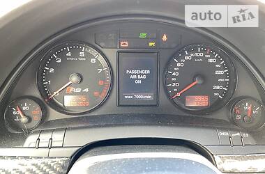 Седан Audi RS4 2007 в 