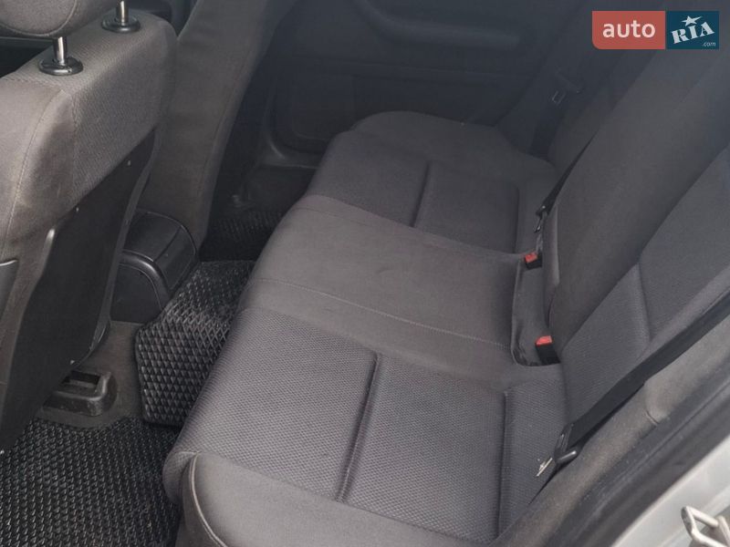 Универсал Audi RS4 2004 в Киеве