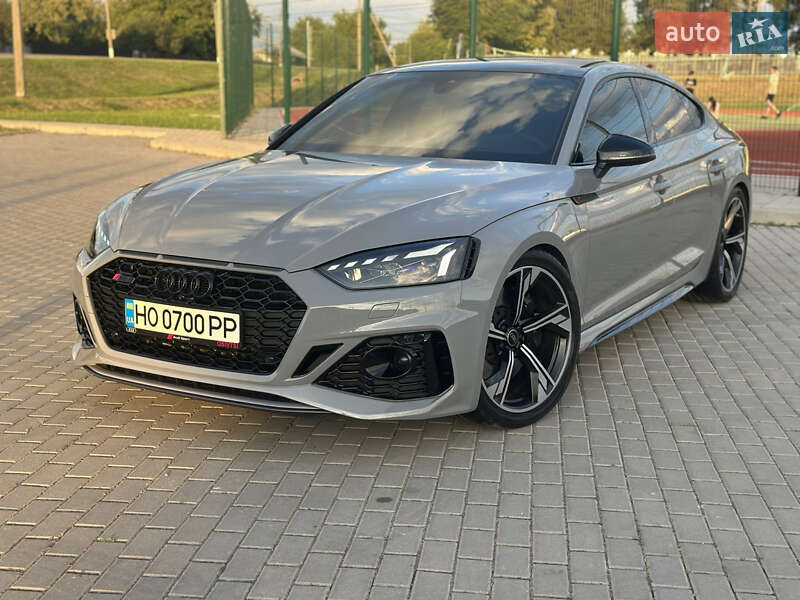 Лифтбек Audi RS5 Sportback 2023 в 
