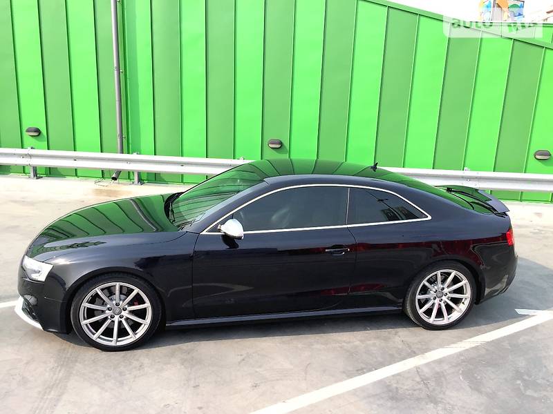 Купе Audi RS5 2013 в Киеве фото 8 Купе Audi RS5 2013 в Киеве