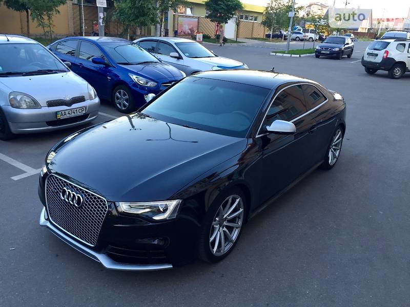 Купе Audi RS5 2013 в Киеве фото 67 Купе Audi RS5 2013 в Киеве