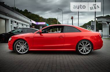 Купе Audi RS5 2011 в Києві