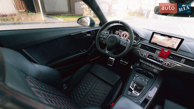 Купе Audi RS5 2018 в Киеве фото 21 Купе Audi RS5 2018 в Киеве