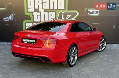Купе Audi RS5 2011 в 