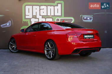 Купе Audi RS5 2011 в 