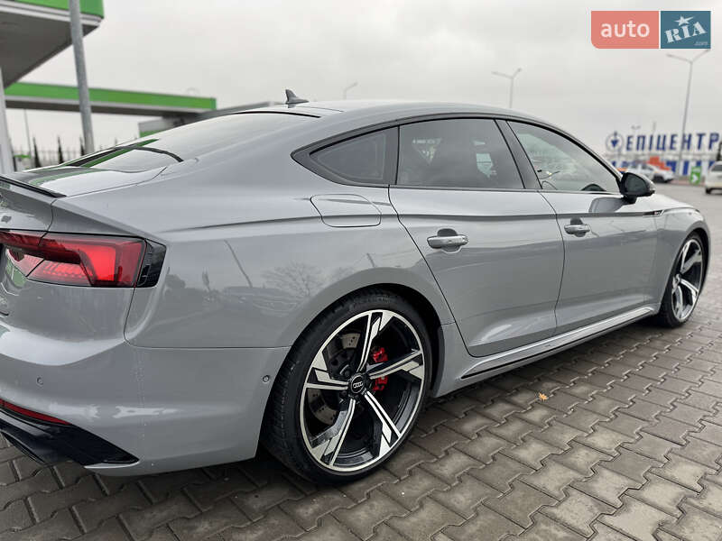 Купе Audi RS5 2019 в Києві фото 5 Купе Audi RS5 2019 в Києві