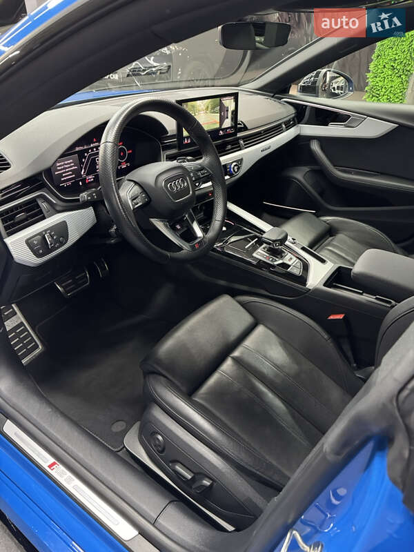 Купе Audi RS5 2021 в Одесі