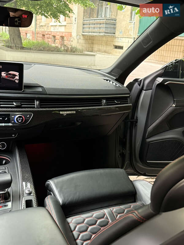 Купе Audi RS5 2018 в Ивано-Франковске фото 14 Купе Audi RS5 2018 в Ивано-Франковске