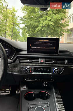 Купе Audi RS5 2018 в 