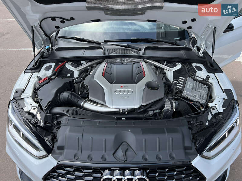 Купе Audi RS5 2019 в Киеве