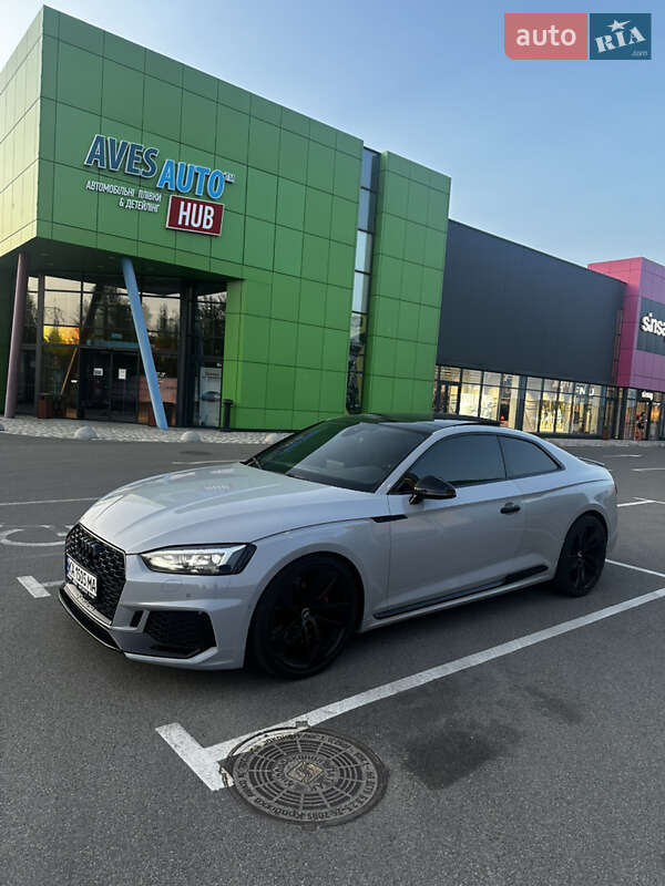Купе Audi RS5 2018 в 