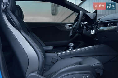Купе Audi RS5 2021 в 