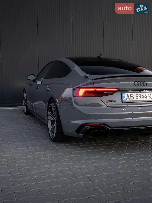Купе Audi RS5 2018 в Виннице