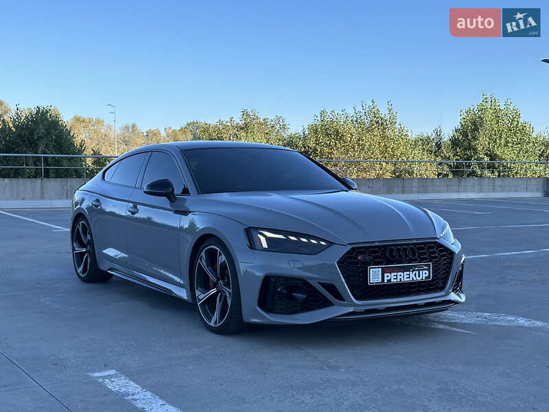 Audi RS5 2022