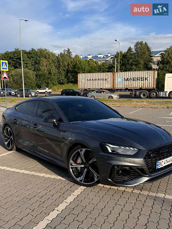 Лифтбек Audi RS5 2021 в 