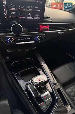 Лифтбек Audi RS5 2021 в 
