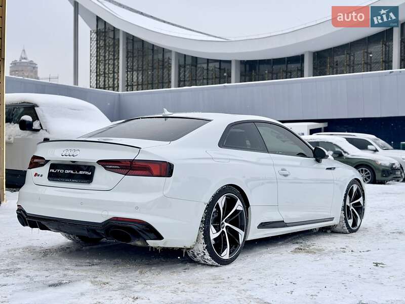 Купе Audi RS5 2018 в Киеве