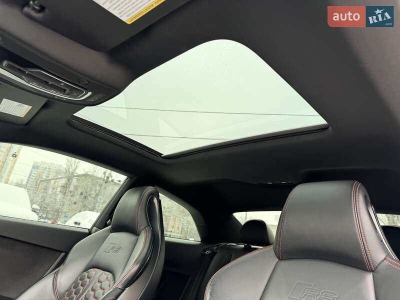 Купе Audi RS5 2018 в Киеве