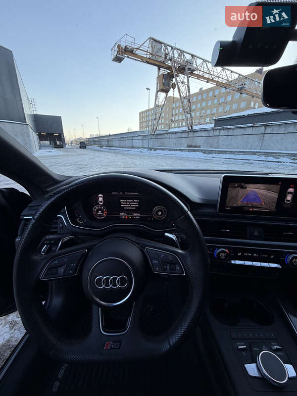 Купе Audi RS5 2018 в Киеве