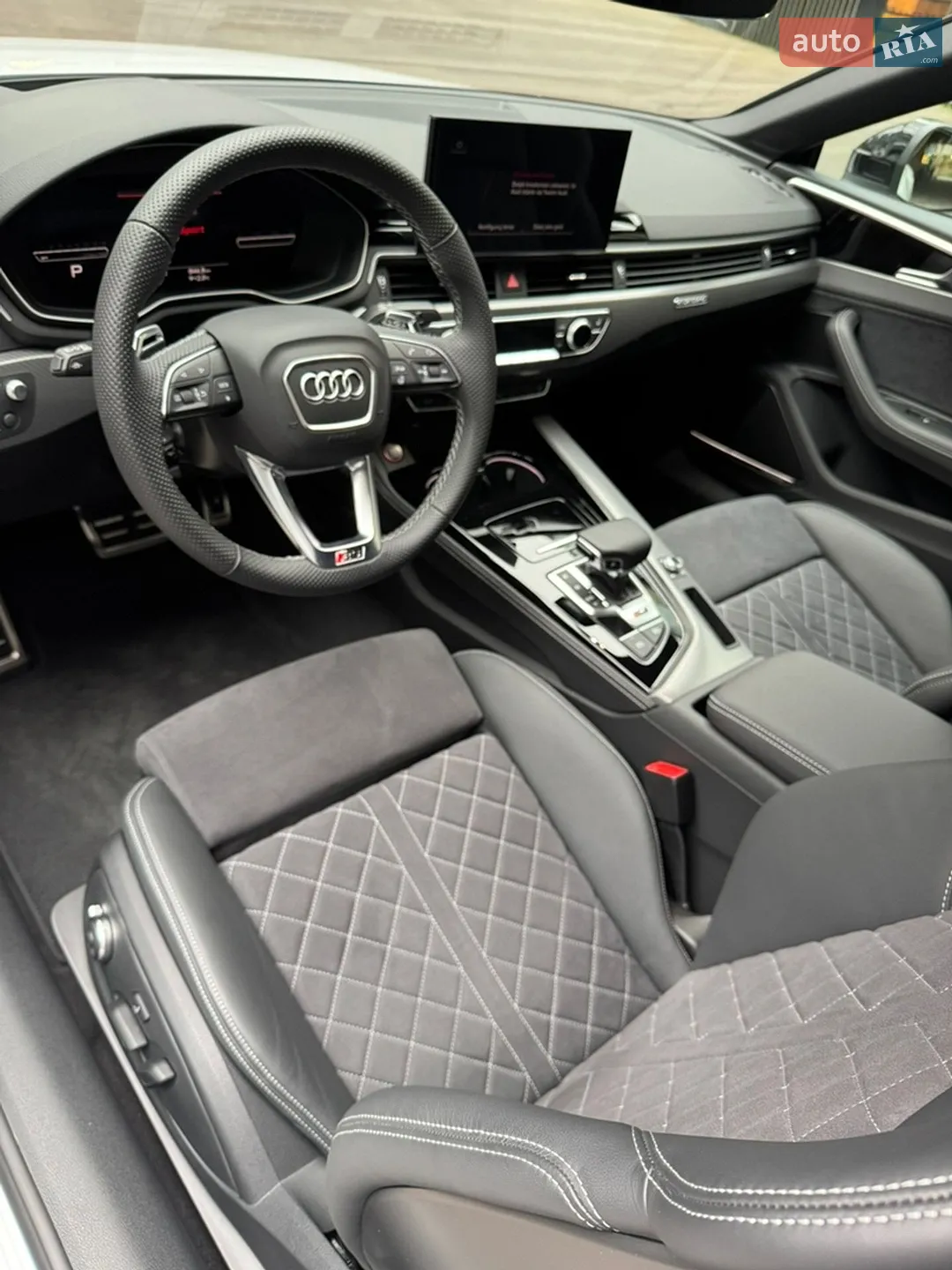 2023 Audi RS5 - мініатюра 8