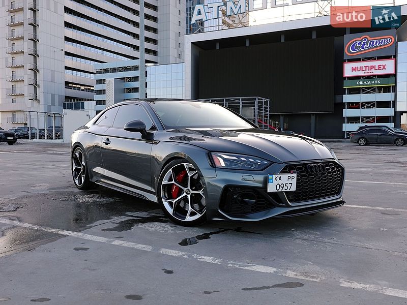 Audi RS5 2023