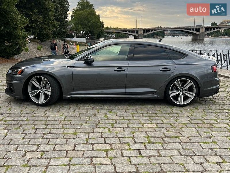 Купе Audi RS5 2018 в Львове