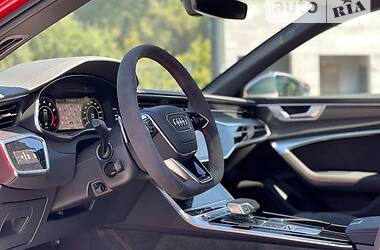Универсал Audi RS6 2021 в 