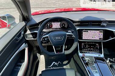 Универсал Audi RS6 2021 в Киеве