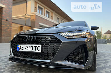 Універсал Audi RS6 2021 в 